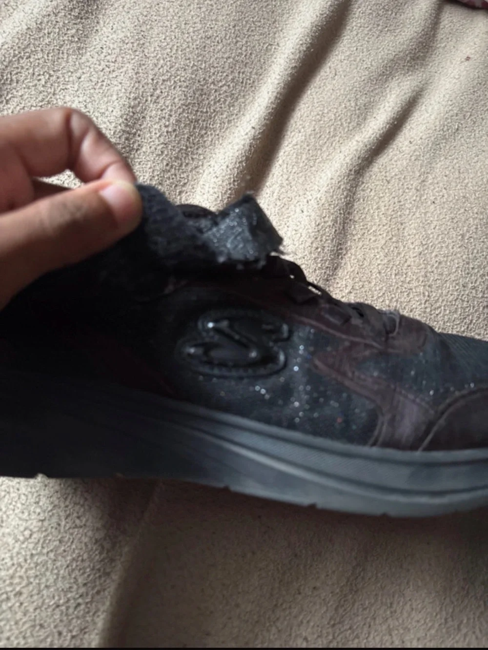 Skechers durable black